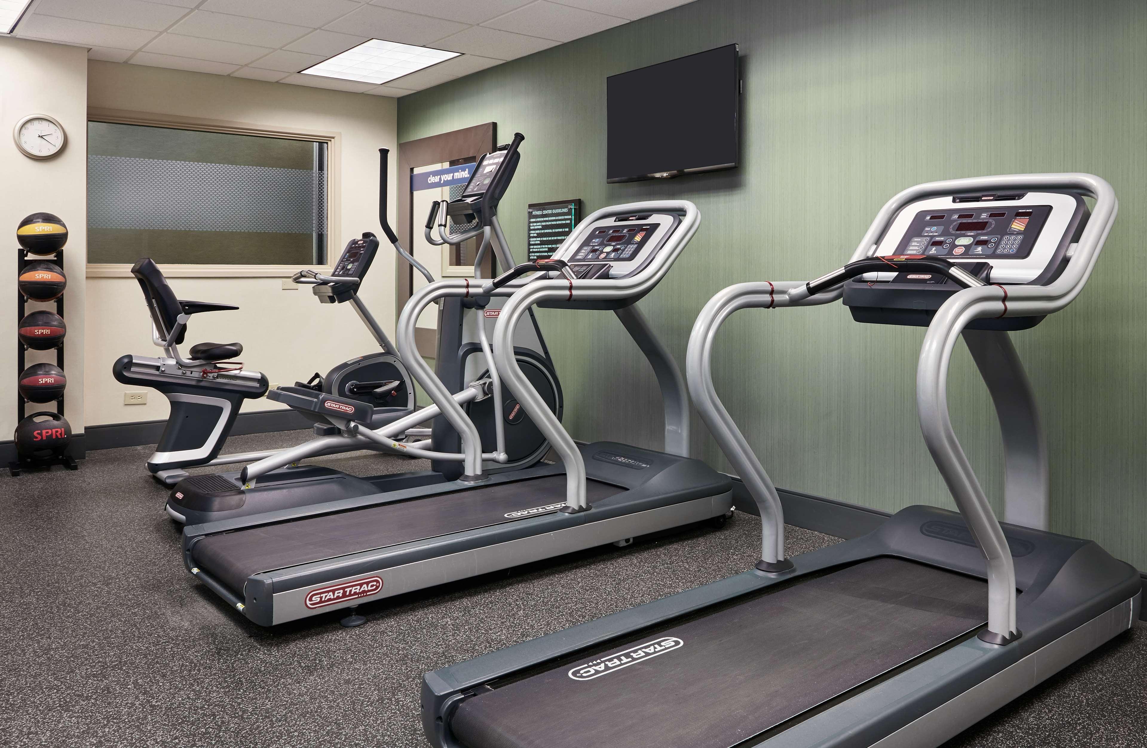 Hampton Inn Chicago-Midway Airport Bedford Park Экстерьер фото