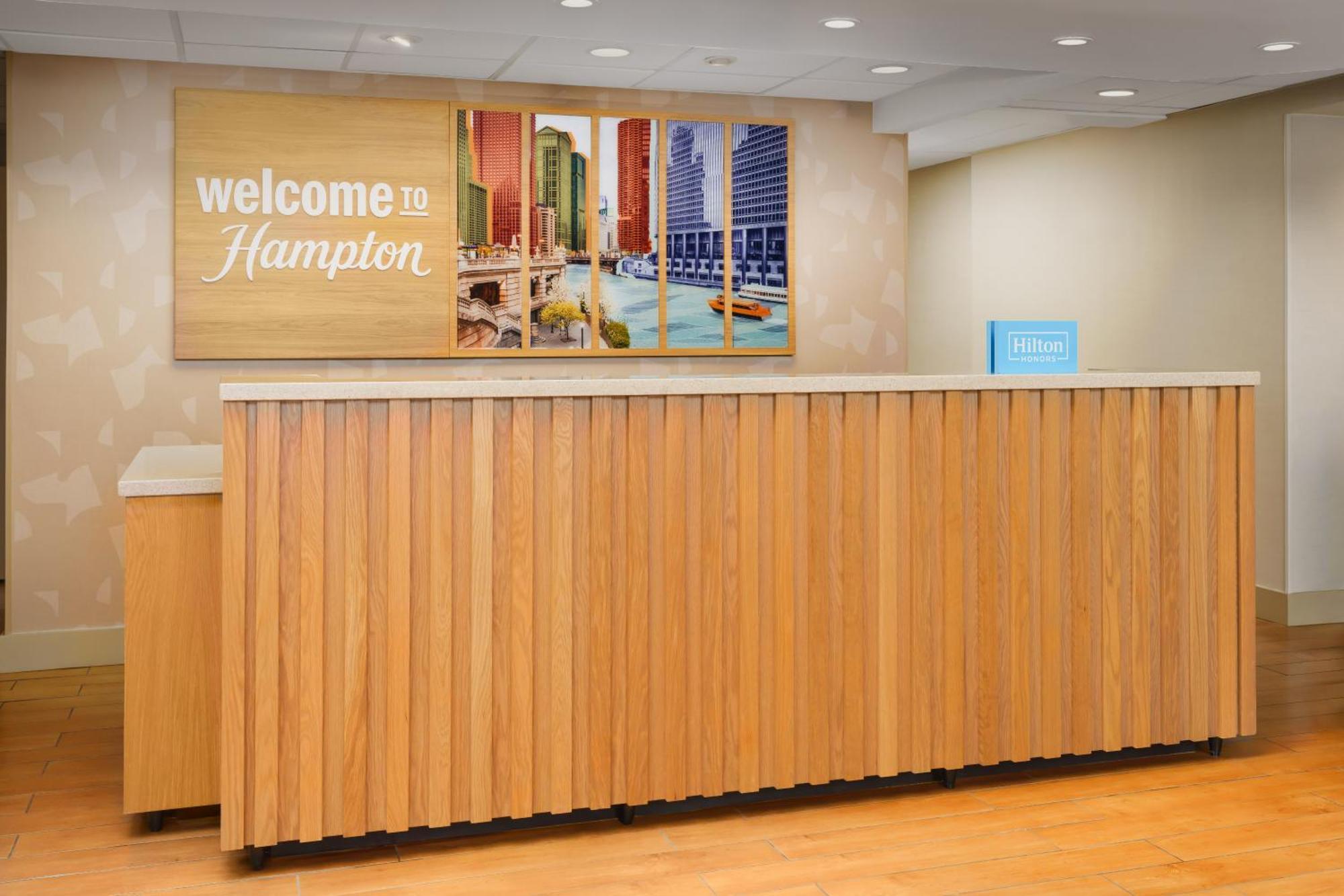 Hampton Inn Chicago-Midway Airport Bedford Park Экстерьер фото