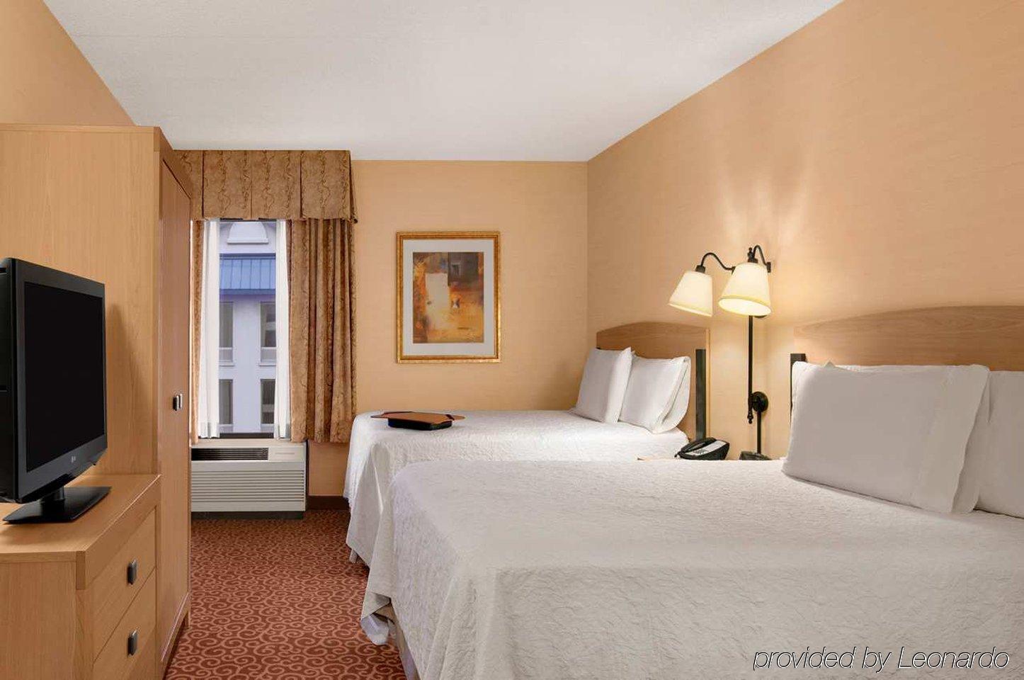 Hampton Inn Chicago-Midway Airport Bedford Park Экстерьер фото